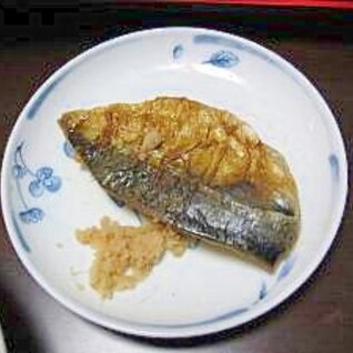 フライパンで簡単！油を使わず！さばの塩焼き